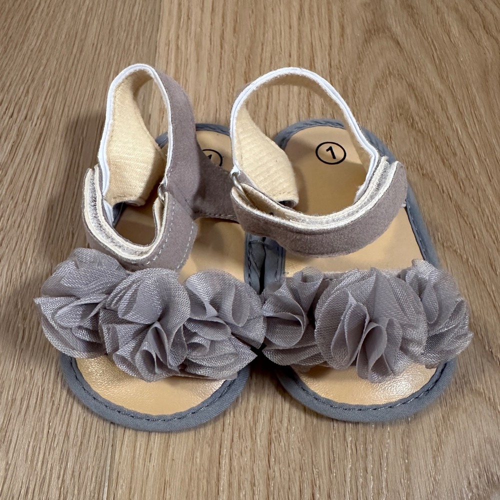 Baby Girl Chiffon Flower Ruffle Sandals Soft Sole Crib Shoes Mauve Grey Size 1